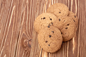 oat cookies on wooden table