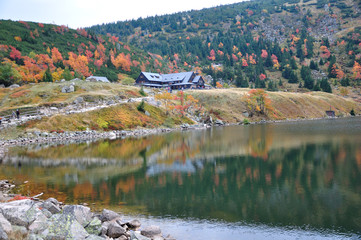 Karkonosze, schronisko Samotnia © konik60