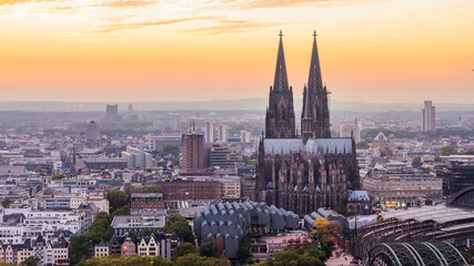 Kölner Dom bei Sonnenuntergang © Günter Albers