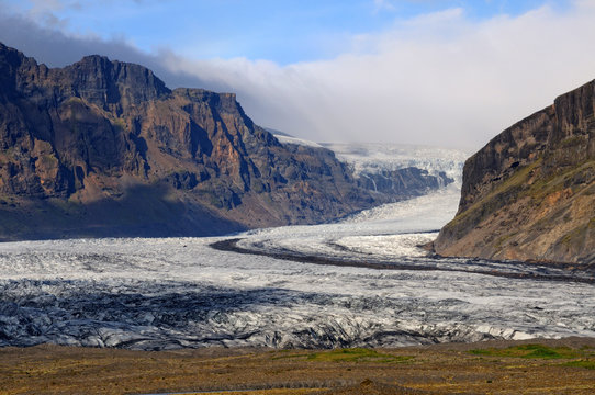 Skaftafellsjokull Glacier in Iceland 