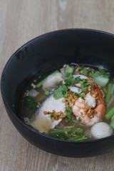 Delicious rice noodles close-up on a plate. horizontal view from above