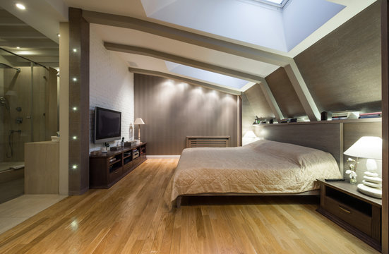 Loft bedroom with private bathroom