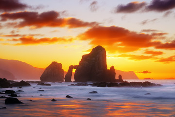 rocks in san juan de gaztelugatxe