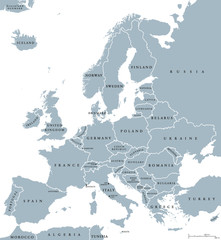Obraz premium Mapa polityczna krajów Europy z granicami i nazwami krajów. Angielskie etykietowanie i skalowanie. Ilustracja na białym tle.