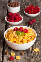Cornflakes and different Berries