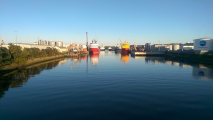 Fototapeta na wymiar Busy Harbour scene