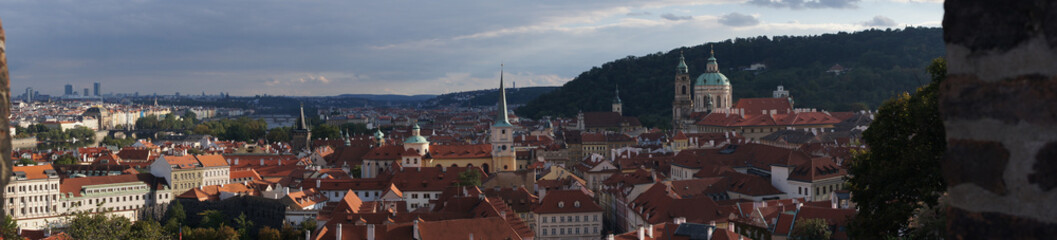 Fototapeta na wymiar Prague panoramic view from the castle