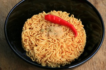 Dried instant noodles