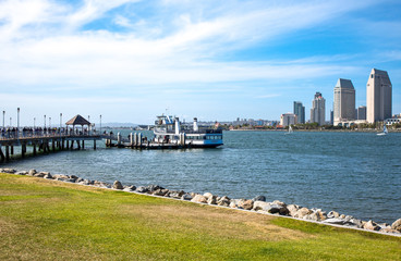 Fototapeta premium U.S.A., California, San Diego, view of the city from Coronado Island
