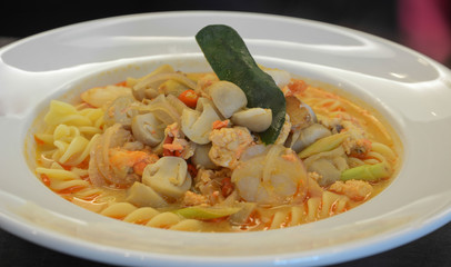 Fried rice with pork,chicken, shrimps, crabmeat  ,Steamed rice