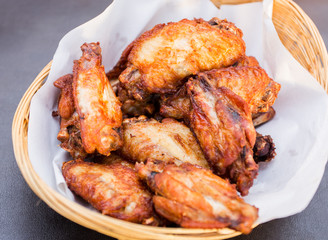 Fried chicken wings