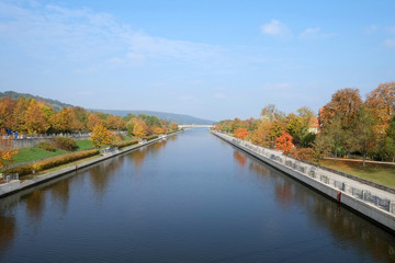 Fototapeta na wymiar Main-Donau-Kanal in Berching