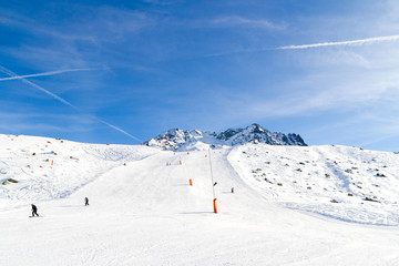 Fototapeta na wymiar downhill skiing, snow-capped mountains