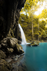 Fototapeta na wymiar The 2nd Erawan waterfall National Park ; Thailand