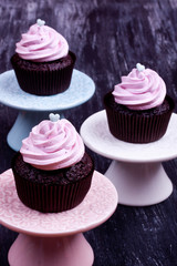 pink chocolate cupcakes
