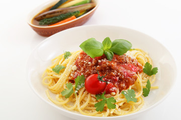 おいしそうなスパゲティとカレー 