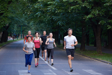 people group jogging