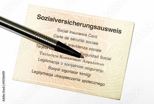 Wie Sieht Ein Sozialversicherungsausweis Aus de.fotolia.com