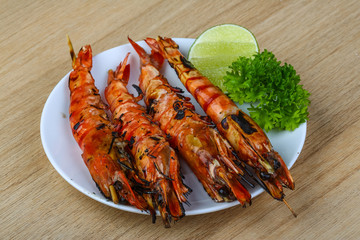 Grilled king prawns