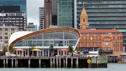 Foto op Plexiglas The Cloud aan de waterkant van Auckland - Nieuw-Zeeland © Rafael Ben-Ari