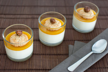 Dessert verrine mangue passion