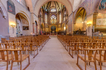 Fototapeta na wymiar Saint Etienne Catholic in Cahors, France