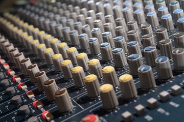 Mixer © Antonio Nardelli