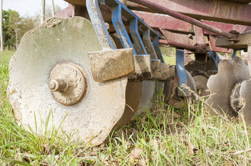 Tool for agriculture: disc harrow