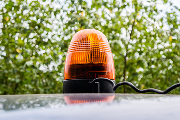 Rundumleuchte Baustellenfahrzeug 