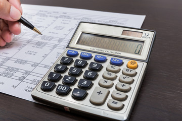 calculator on expenses