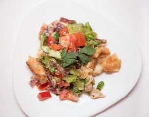 salad with breading cheese, vegetableas and sausages