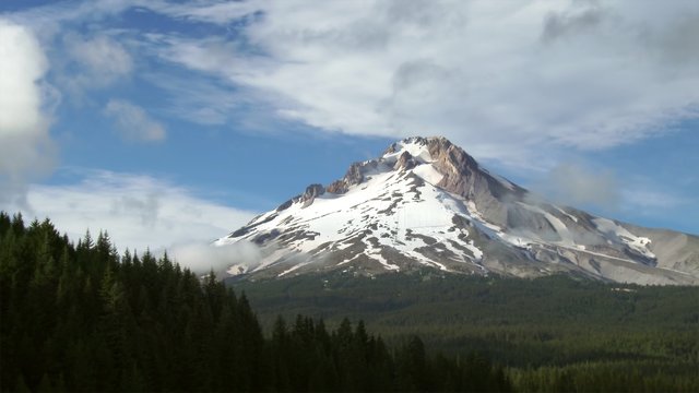 A time lapse view of Mount Hood in Oregon during the summer, 4K, Ultra HD