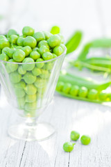raw peas in the wine glass
