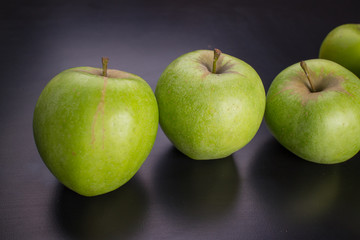 green apples