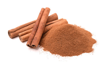 Ground cinnamon and cinnamon sticks