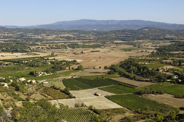 Fototapeta na wymiar view Provence from Gordes, France