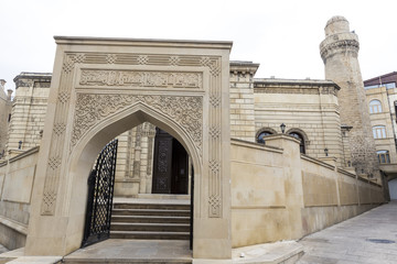Obraz premium Beautiful Mosque door ornament texture in Baku