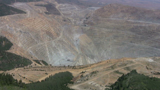 Kennecott Copper Mine Zoom In HD