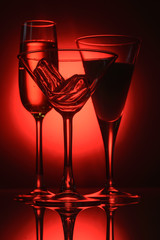 glasses with ice and cocktails
