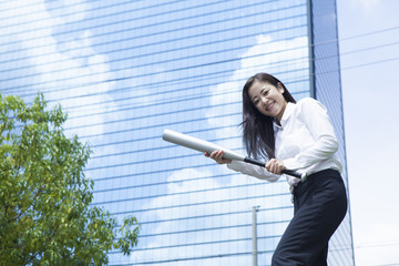 若い会社員の女性