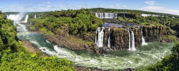 Fototapete Rund Panoramablick auf die Iguazu-Wasserfälle, Brasilien © kovgabor79