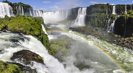 Obraz premium The power of Devil's Throat at Iguazu Falls, Brazil