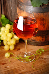 AMBER GLASS WITH WINE TASTING