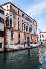 Naklejka premium Beautiful view of water street and old buildings in Venice