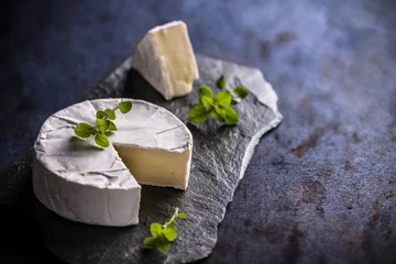 Crédence de cuisine en verre imprimé Produits laitiers Camembert cheese