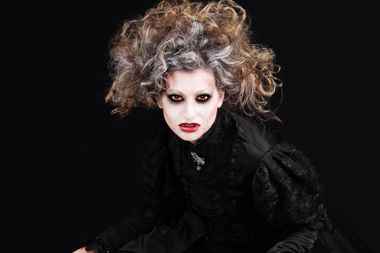 vampire woman portrait, halloween make up