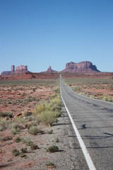 Highway 163 to Monument Valley Navajo Tribal Park, Utah USA