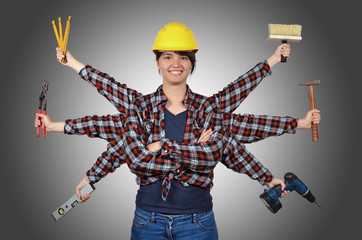 frau beim heimwerken, bauarbeiter