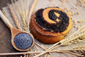 Mohnbrötchen