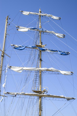Main mast with sails collected